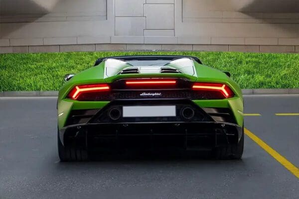 Lamborghini Huracan Evo Spyder 2023 - Image 4
