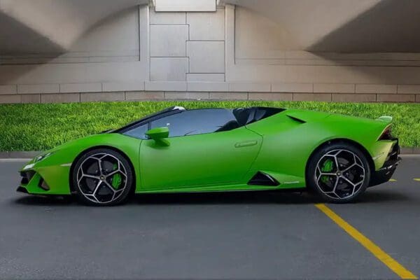 Lamborghini Huracan Evo Spyder 2023 - Image 6
