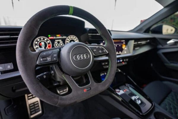 Audi RS3 2024 - Image 4