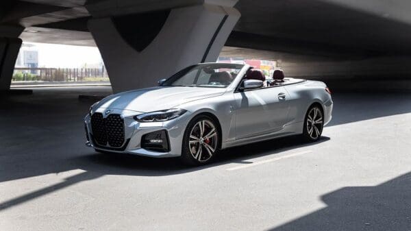 Bmw 430i Convertible 2024 - Image 4