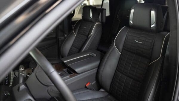 Cadillac Escalade Platinium Sport 2023 - Image 7