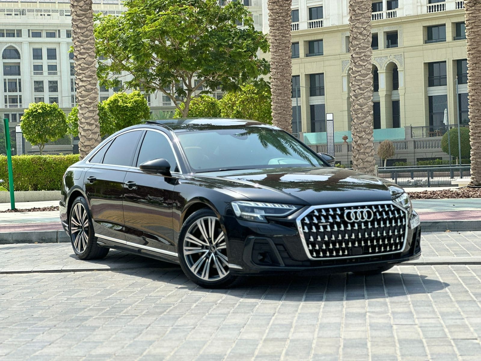 Audi A8 2023