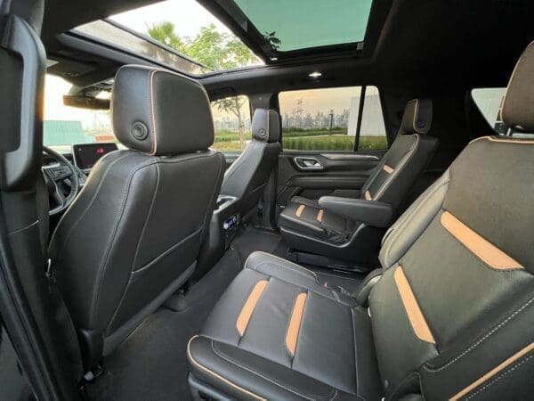 GMC Yukon 2023 - Image 10