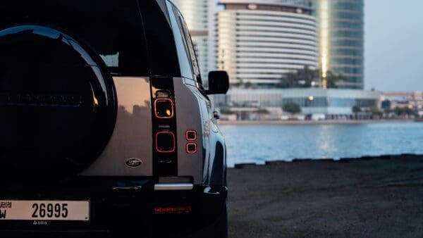 Land Rover Defender XS V6 2023 - Image 10