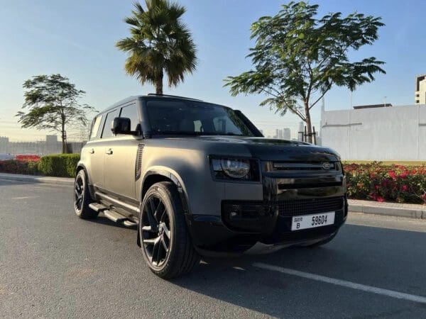 Land Rover Defender 110 2023 - Image 8