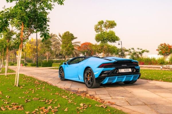 Lamborghini Huracan Evo Spyder 2023 - Image 2