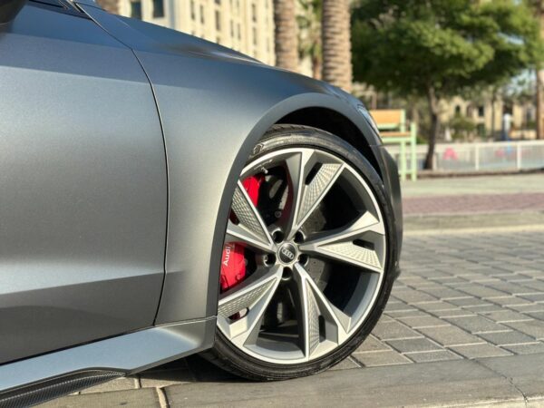 Audi RS7 2022 - Image 10