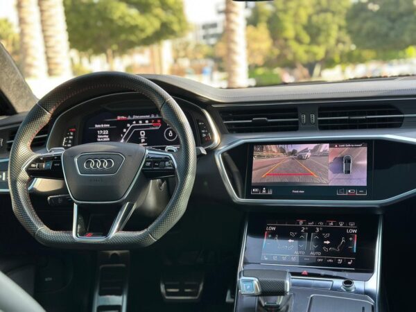 Audi RS7 2022 - Image 11
