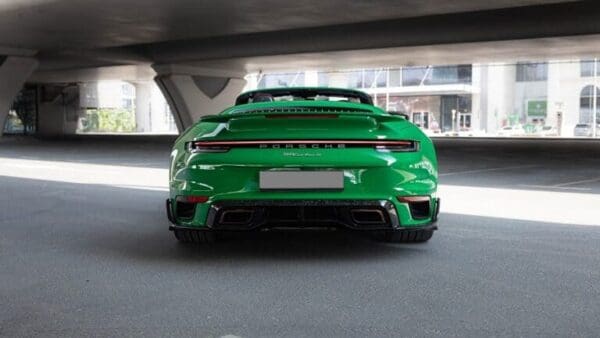 Porsche 911 Turbo S Convertible 2023 - Image 3